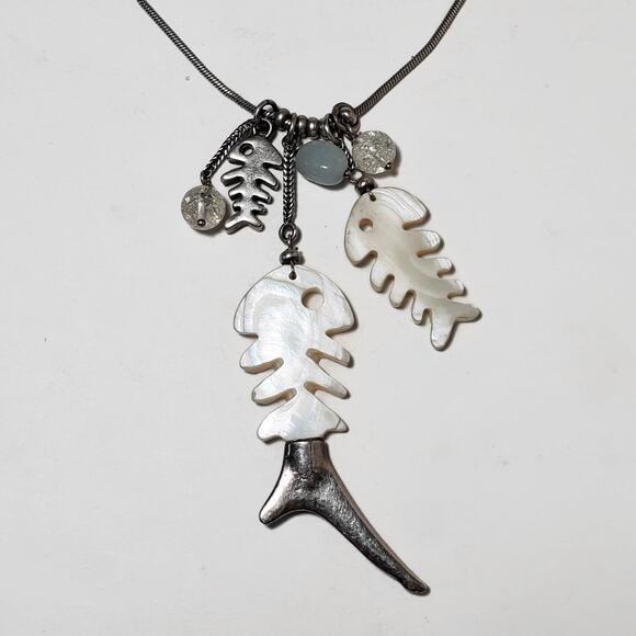 Mother-of-Pearl MOP Fish Bones Silver Tone Necklace Signed Nature - Picture 1 of 4